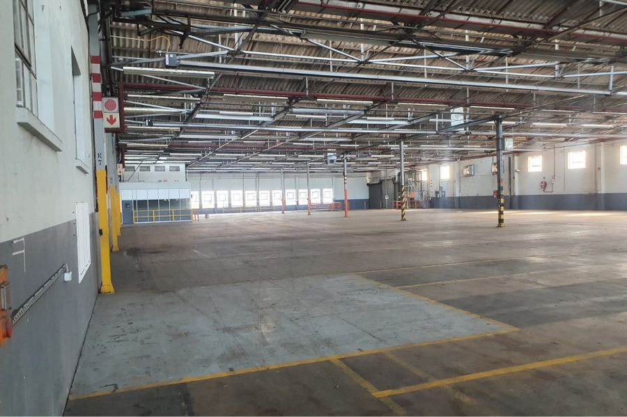To Let commercial Property for Rent in Sidwell Eastern Cape